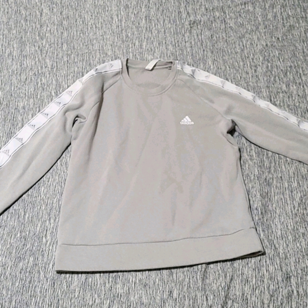 Adidas Sweater